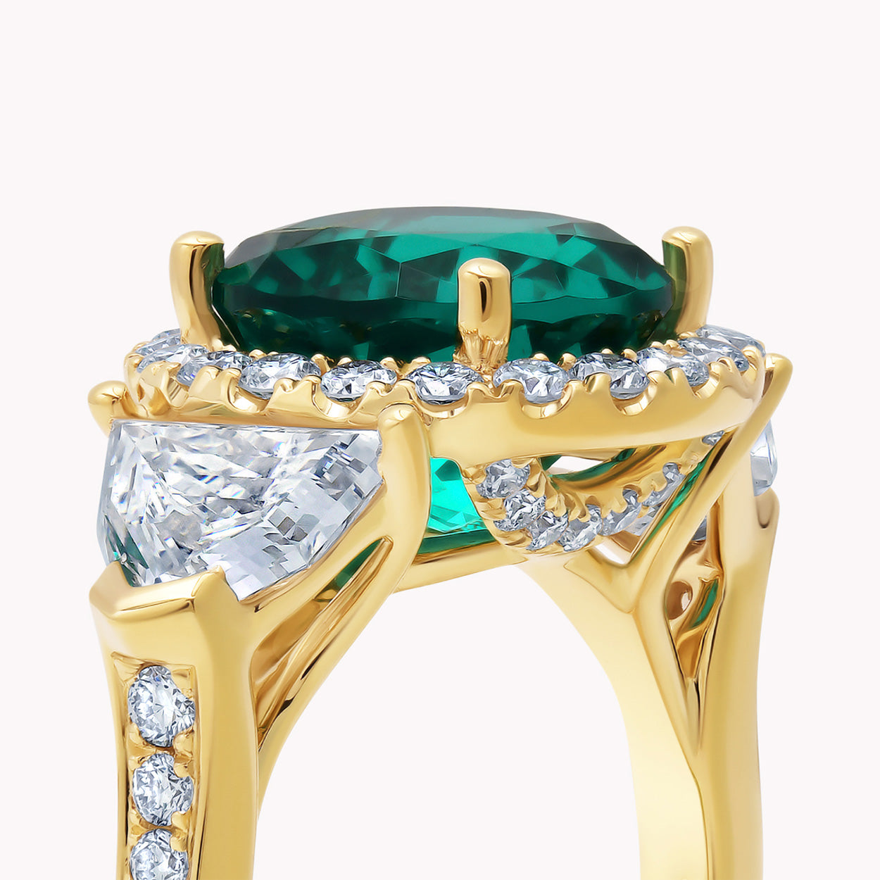 8 Reasons Lab-Grown Emerald is the Ultimate May Birthstone