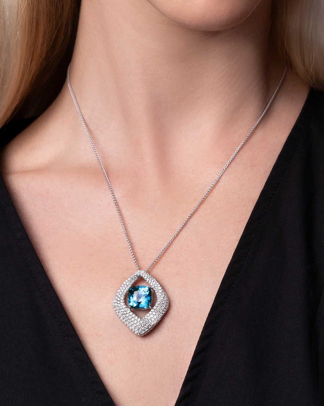 Paraiba Colored Spinel Pendant – Century, 18K White Gold