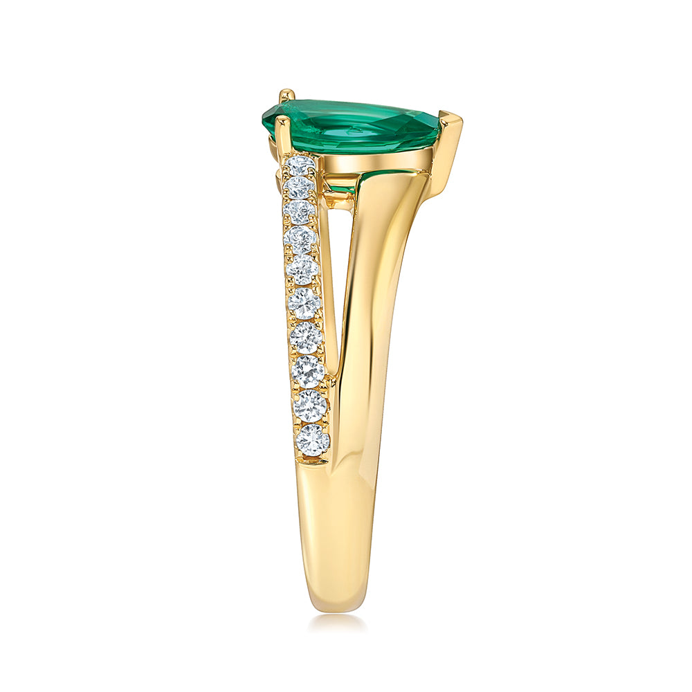 Emerald Ring