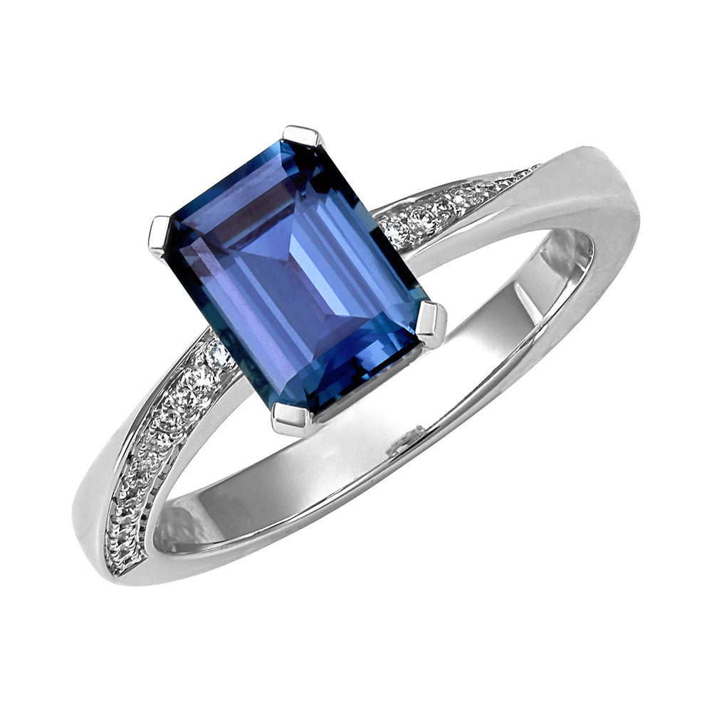 Chatham lab-grown alexandrite ring, style CR14845WAL